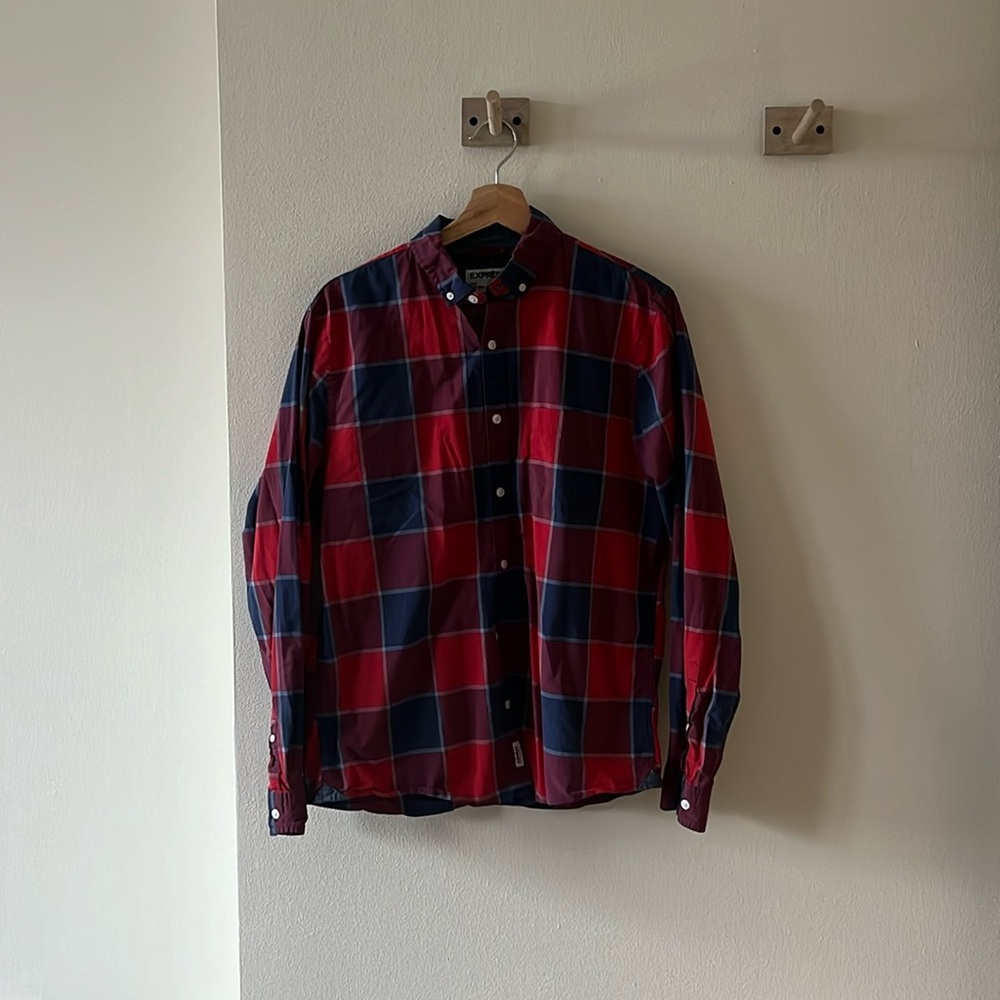 Men’s dress shirt